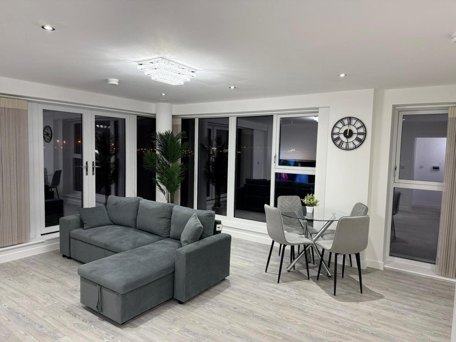 Serenity Waterfront 2 Bed Apartment Northfleet Exterior foto